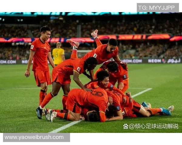 广州足球队团队协作的力量与魅力探讨助力球队崛起与发展