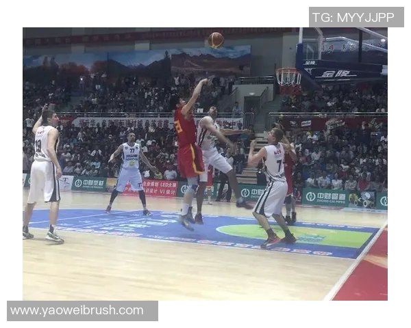 法国U19青年队对阵立陶宛队精彩对决即将上演,期待年轻球员的精彩表现 法国U19青年队对阵立陶宛队精彩对决即将上演,期待年轻球员的精彩表现