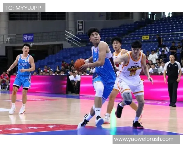 辽宁宏远与吉林延边的激烈对决展现篮球魅力与团队精神的巅峰对抗