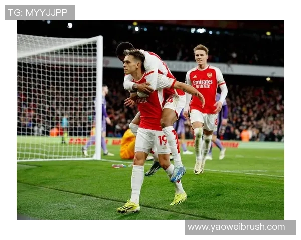 马丁内利的成长之路与未来展望:从天赋少年到足球明星的蜕变历程