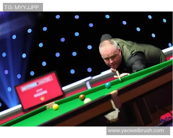 颜丙涛与亨德利希金斯对决精彩回顾及比赛分析