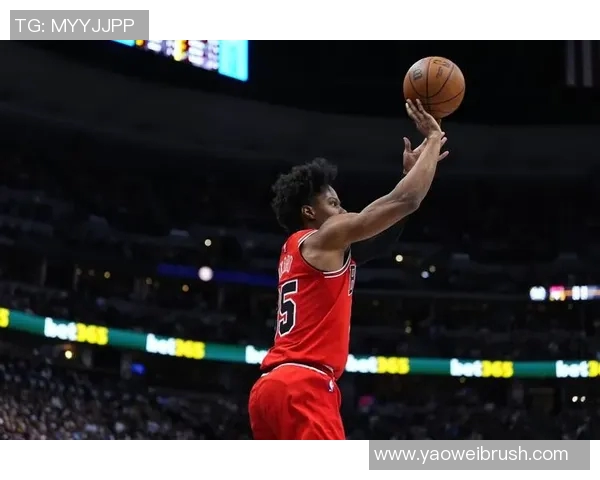 公牛与火箭精彩对决全场回放尽览比赛精彩瞬间与关键时刻 公牛与火箭精彩对决全场回放尽览比赛精彩瞬间与关键时刻