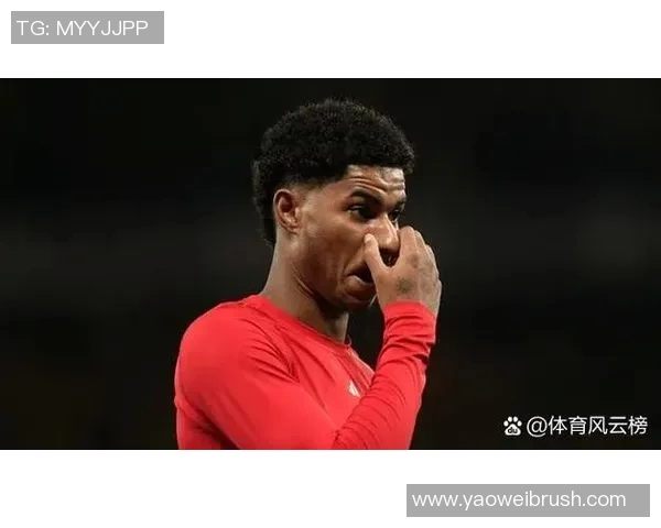 巴黎圣日耳曼对阵曼联精彩直播全程回顾与赛后分析