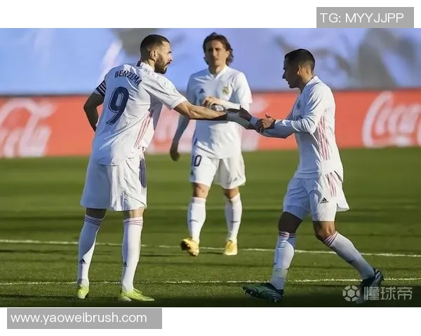 皇马与拉科精彩对决直播全程回顾及赛后分析