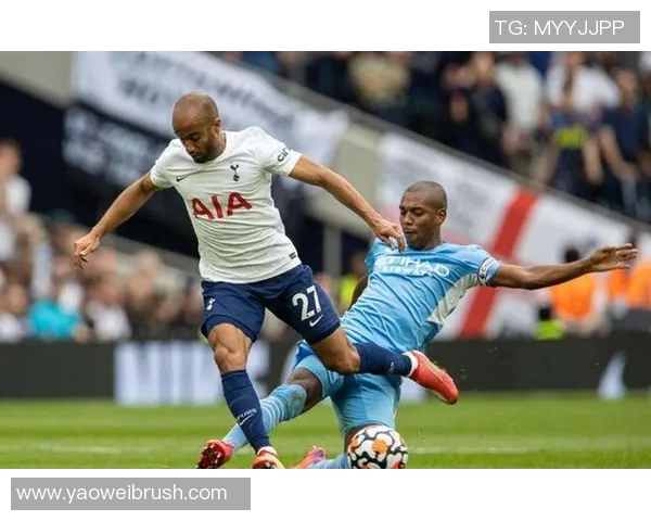 热刺主场迎战哈德斯菲全力争胜展现英超强队风范