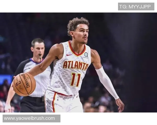 特雷杨的篮球之路：从新秀到全明星的成长故事与挑战