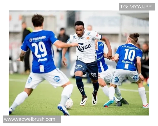 西悉尼与悉尼激战正酣比分揭晓精彩瞬间回顾与分析