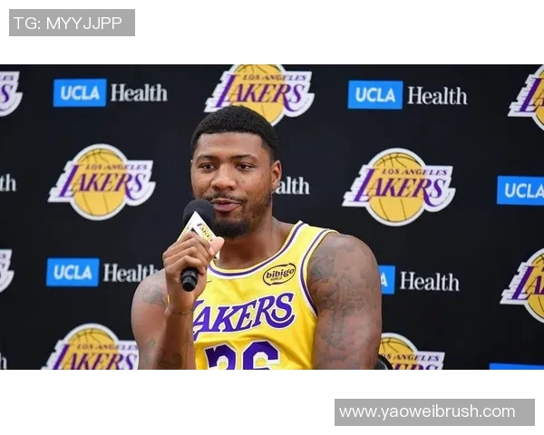 马库斯斯马特：从防守先锋到球队灵魂的华丽蜕变