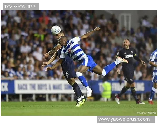 2018年阿尔克马与布雷达激战回顾两队精彩表现与赛季影响分析