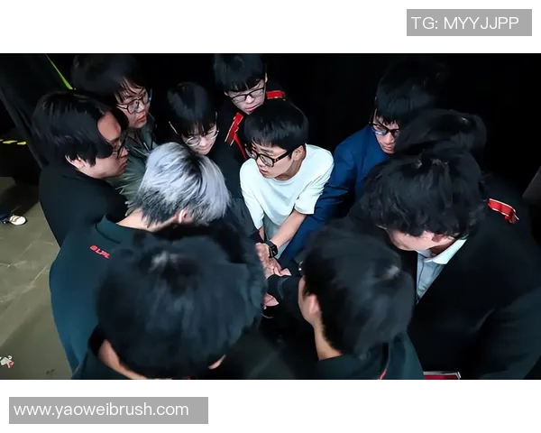 佩尔斯与波斯光荣激战正酣谁将赢得这场精彩对决 佩尔斯与波斯光荣激战正酣谁将赢得这场精彩对决