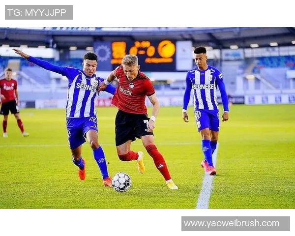 布拉格与奥斯达的精彩对决揭示足球战术与团队协作的完美结合