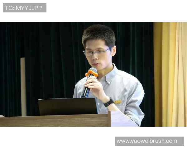 朱旭航的奋斗历程与人生哲学探索：从平凡到卓越的成长之路