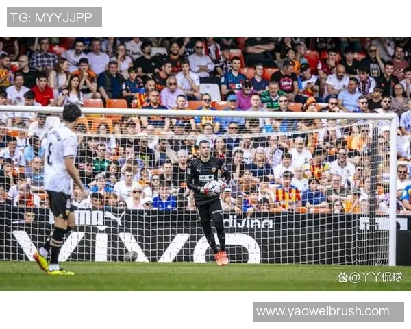 瓦伦西亚主场迎战赫塔菲争夺西甲积分榜关键战役