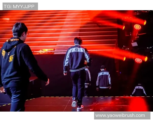 DOTA2深度解析：LNG战队如何通过团队协作实现胜利秘诀